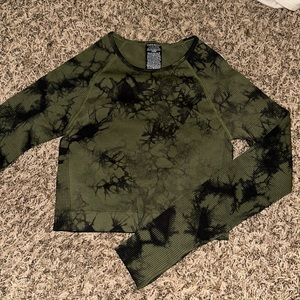 vs pink activewear crop top